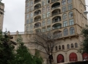 İcarəyə verilir 2 otaqlı 120 m2 yeni tikili Axundov bağı