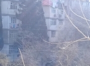 İcarəyə verilir 2 otaqlı 60 m2 köhnə tikili Qara Qarayev m.