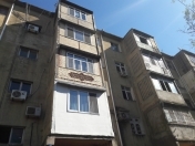 Satılır 3 otaqlı 76 m2 köhnə tikili 8 km