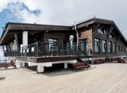 Satılır 15 otaqlı 2000 m2 obyekt Şıxov