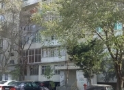 Satılır 2 otaqlı 60 m2 köhnə tikili 8 mkr