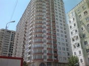 Satılır 3 otaqlı 130 m2 yeni tikili Badamdar