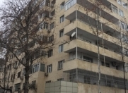 Satılır 3 otaqlı 110 m2 köhnə tikili Axundov bağı