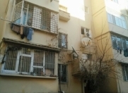 Satılır 2 otaqlı 45 m2 köhnə tikili Qara şəhər