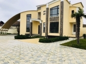 Satılır 8 otaqlı 500 m2 bağ evi Mərdəkan