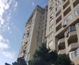 Satılır 2 otaqlı 80 m2 yeni tikili Qara Qarayev m.