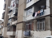 Satılır 4 otaqlı 100 m2 köhnə tikili Y.Günəşli