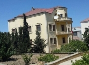 Satılır 7 otaqlı 750 m2 həyət evi Neftçilər m.