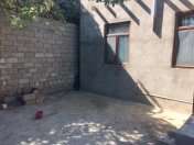 Satılır 2 otaqlı 66 m2 həyət evi Mərdəkan