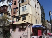 Satılır 3 otaqlı 55 m2 köhnə tikili 4 mkr