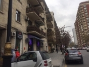 İcarəyə verilir 3 otaqlı 70 m2 köhnə tikili Rusiya səfirliyi