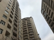 Satılır 3 otaqlı 135 m2 yeni tikili Elmlər Akademiyası m.