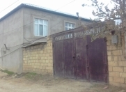 Satılır 8 otaqlı 3 m2 həyət evi Novxanı