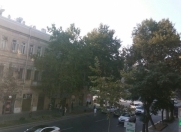 İcarəyə verilir 7 otaqlı 200 m2 köhnə tikili Nizami kinoteatrı