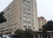 Satılır 4 otaqlı 102 m2 köhnə tikili 4 mkr