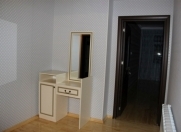 İcarəyə verilir 3 otaqlı 130 m2 yeni tikili ATV telekanalı