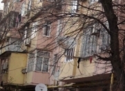 Satılır 3 otaqlı 60 m2 köhnə tikili 7 mkr