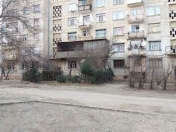 Satılır 4 otaqlı 120 m2 köhnə tikili Gəncə