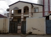 Satılır 6 otaqlı 200 m2 həyət evi Xırdalan