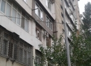 Satılır 3 otaqlı 70 m2 köhnə tikili 6 mkr