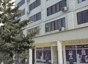 Satılır 2 otaqlı 50 m2 köhnə tikili Elmlər Akademiyası m.