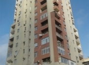 Satılır 3 otaqlı 140 m2 yeni tikili Nizami m.