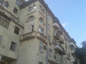 Satılır 3 otaqlı 120 m2 köhnə tikili Sovetski