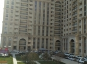 İcarəyə verilir 3 otaqlı 130 m2 yeni tikili Bayıl