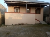 Satılır 4 otaqlı 145 m2 həyət evi Binə