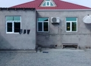 Satılır 4 otaqlı 100 m2 həyət evi Əmircan