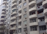 Satılır 3 otaqlı 135 m2 yeni tikili Nizami m.