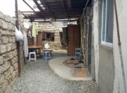 Satılır 3 otaqlı 100 m2 həyət evi Bülbülə