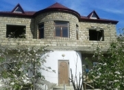Satılır 11 otaqlı 145 m2 həyət evi Qaraçuxur