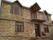 Satılır 4 otaqlı 220 m2 həyət evi Hökməli