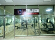 İcarəyə verilir 5 otaqlı 500 m2 obyekt Novxanı