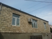 Satılır 4 otaqlı 130 m2 həyət evi Abşeron r.