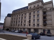 Satılır 4 otaqlı 140 m2 yeni tikili Bayıl