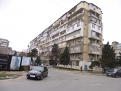 Satılır 5 otaqlı 120 m2 köhnə tikili Montin