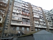 Satılır 4 otaqlı 80 m2 köhnə tikili Y.Günəşli