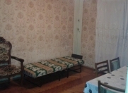 Satılır 3 otaqlı 75 m2 köhnə tikili Xəzər Universiteti