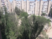 Satılır 2 otaqlı 65 m2 köhnə tikili Həzi Aslanov