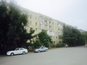 İcarəyə verilir 2 otaqlı 70 m2 köhnə tikili 7 mkr