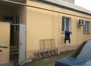 Satılır 3 otaqlı 50 m2 həyət evi Neapol dairəsi