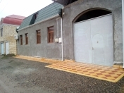 Satılır 4 otaqlı 400 m2 həyət evi Gəncə