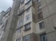 Satılır 2 otaqlı 70 m2 köhnə tikili 8 mkr