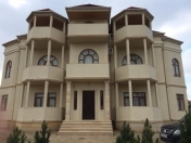 Satılır 6 otaqlı 580 m2 bağ evi Nardaran