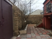 Satılır 4 otaqlı 120 m2 həyət evi Koroğlu m.