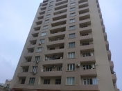 Satılır 4 otaqlı 120 m2 yeni tikili İnşaatçılar m.