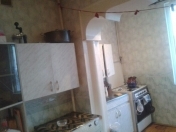 İcarəyə verilir 3 otaqlı 85 m2 köhnə tikili 7 mkr