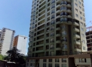 Satılır 3 otaqlı 120 m2 yeni tikili 28 may